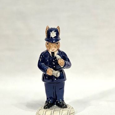 Винтаж ручной работы. Ярмарка Мастеров - ручная работа Винтаж: "Полицейский", Bunnykins, Royal Doulton. Handmade.