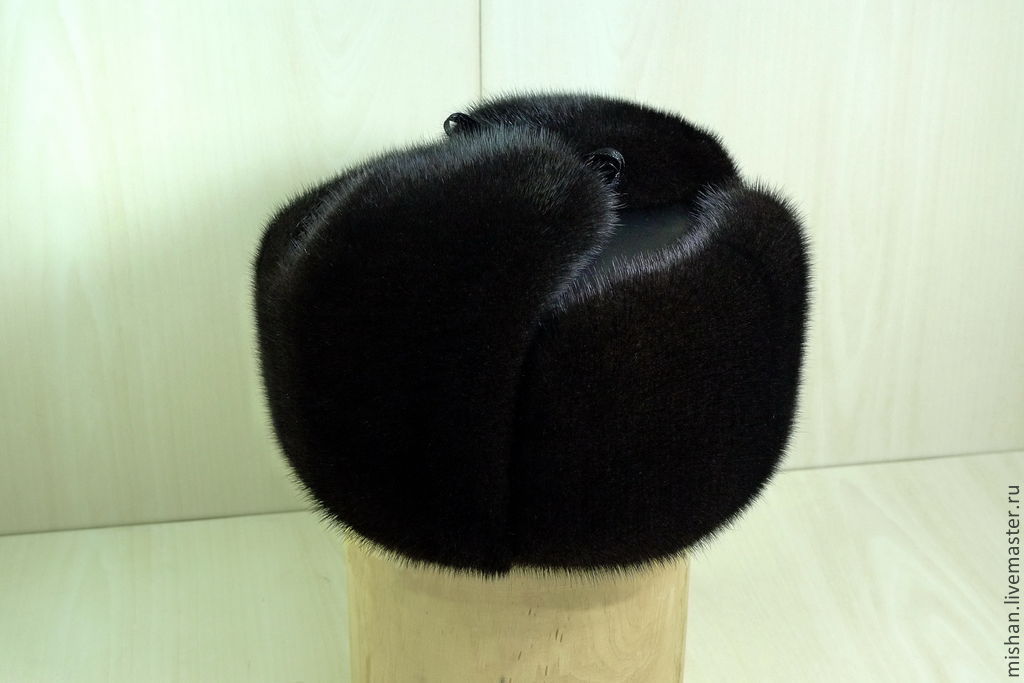 Hat mens. Classic ushanka mink and natures. leather or suede, Hat with ear flaps, Ekaterinburg,  Фото №1