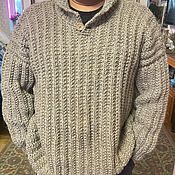 Пуловер вязаный с шишечками