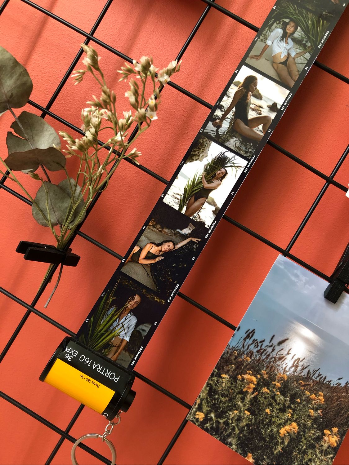 Фотобрелок: брелок с фотографиями в интернет-магазине Ярмарка Мастеров по  цене 1520 ₽ – P5FK4RU | Брелок, Москва - доставка по России
