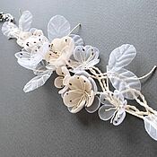 Свадебный салон handmade. Livemaster - original item Ivory Wedding Waltz Bracelet with Handmade Flowers. Handmade.