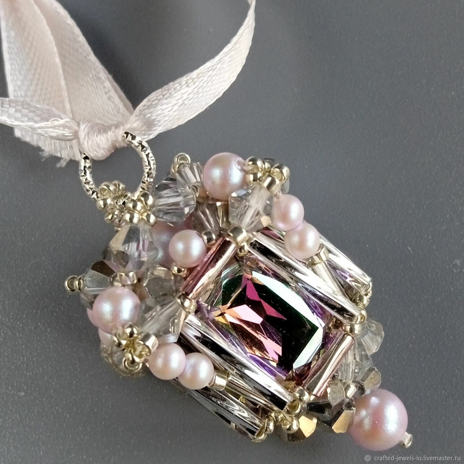 Украшение на елку "Фонарик розово-серебряный" в интернет-магазине Ярмарка Мастеров по цене 4500 ₽ – X5I78RU | Игрушки, Москва - доставка по России