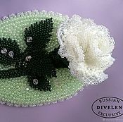 Украшения handmade. Livemaster - original item WHITE ROSE on the grass, brooch dimensional flower bead. Handmade.