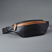 Men's toiletry case made of genuine leather (Black)
