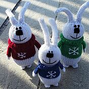 Сувениры и подарки handmade. Livemaster - original item Christmas gifts: Knitted hare, a gift for the New Year 2024, Snowflake. Handmade.
