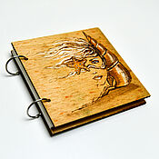Канцелярские товары handmade. Livemaster - original item Sketchbook wood cover 16x16sm "Siren". Handmade.