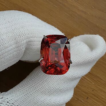 Фен-шуй и эзотерика ручной работы. Ярмарка Мастеров - ручная работа Гранат Малайя Malaya garnet 5.67ct Сертификат LGL. Handmade.