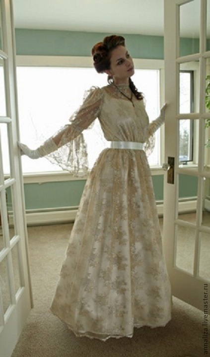 Victorian dress Princess of the 19th century peach (new reading – купить  на Ярмарке Мастеров – 2CDBPCOM | Dresses, Moscow