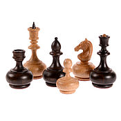 Chess carved 