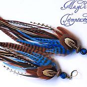 Hair clip with feathers and tassels