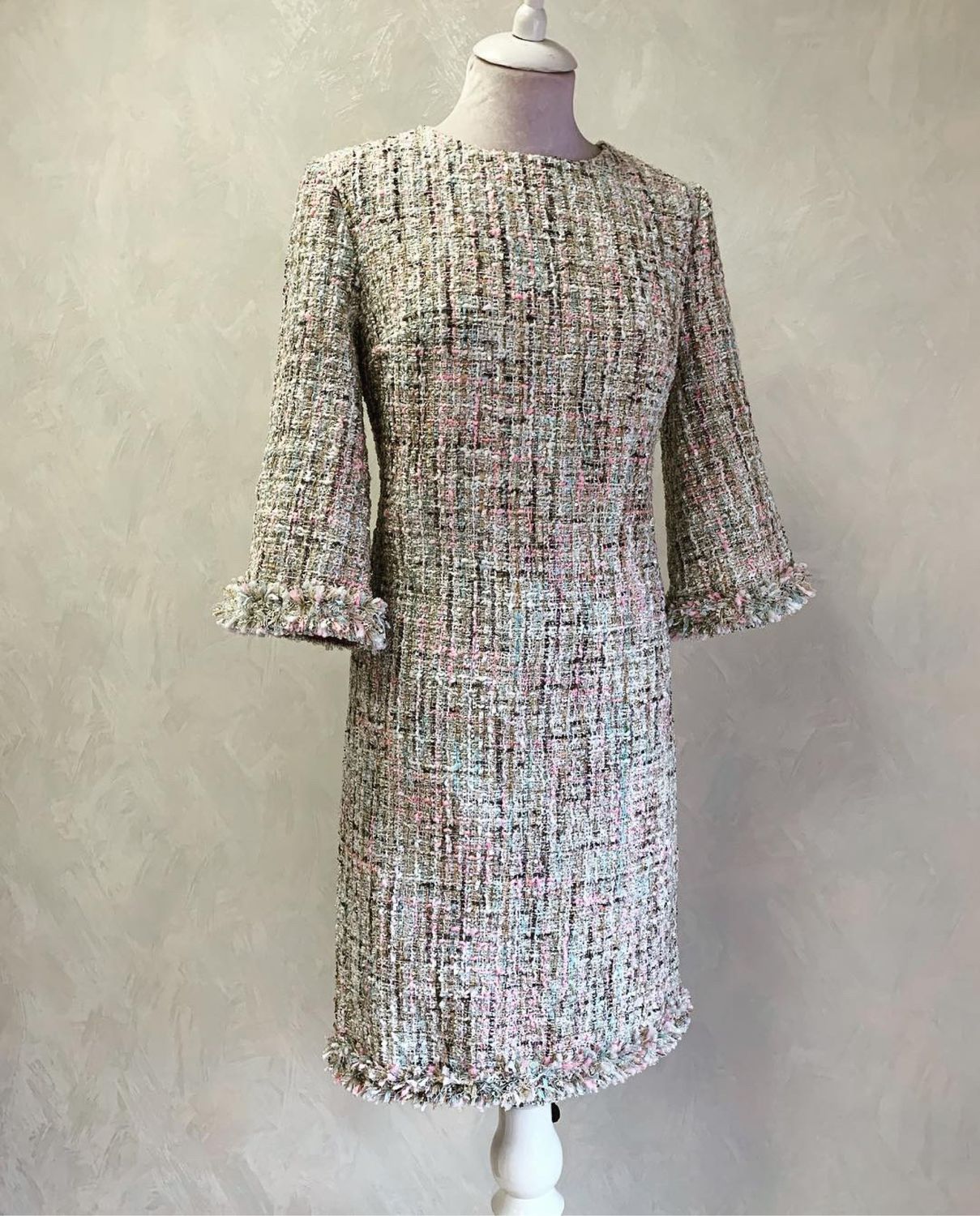 Платье Шанель из твида 2022