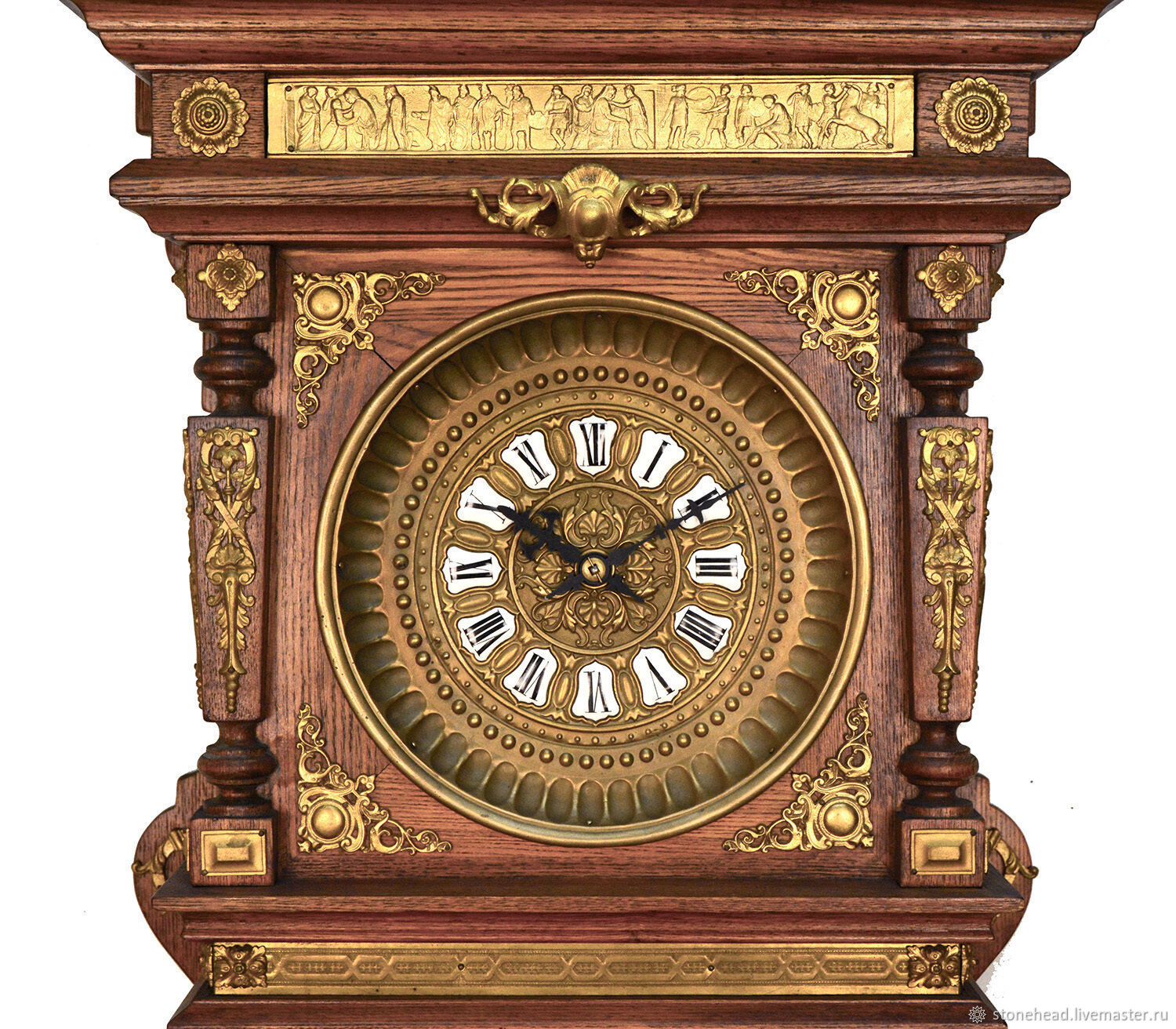 Большие старинные часы