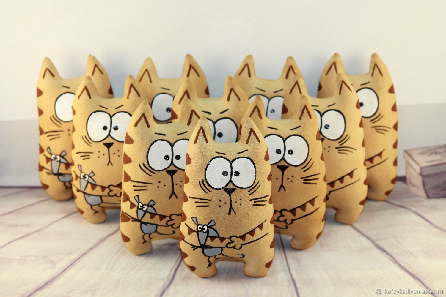 Кот кофейный