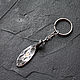 Брелок. Амулет с обережной руной Альгиз - руна защиты. Оберег. Анна. Интернет-магазин Ярмарка Мастеров.  Фото №2