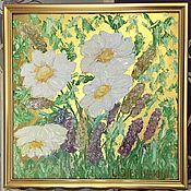 Картины и панно handmade. Livemaster - original item Oil painting of chamomile in the field on gold in the frame 