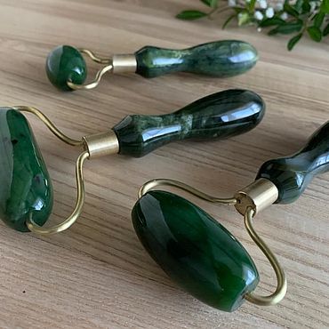 Косметика ручной работы. Ярмарка Мастеров - ручная работа Нефритовый массажер. Handmade.