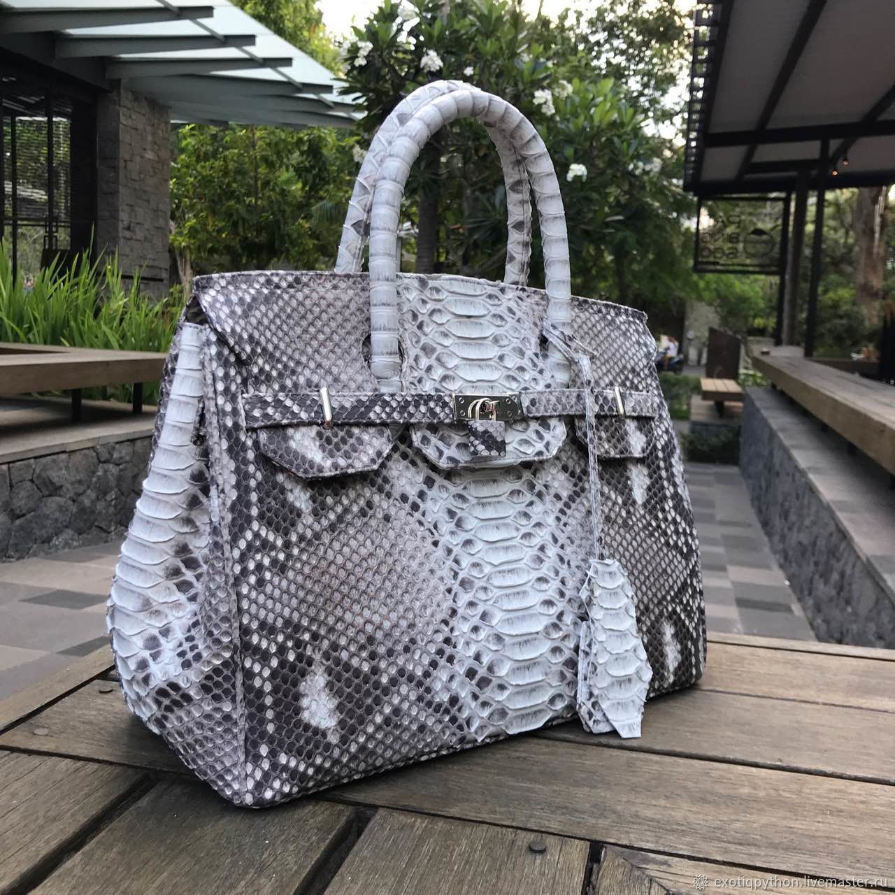 Bag in natural color made of Python Hermes leather – купить на