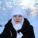 Теплая шапочка `Княгиня ` выполнена в технике ирландского кружева,авторская коллекция `Зимние кружева` из мохера,двухслойная.При желании могу связать варежки для комплекта.