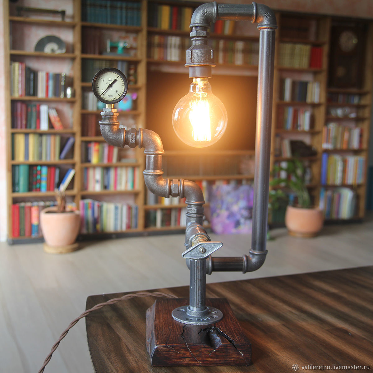 Промышленный дизайн труба настольная лампа человек форма лампа для чтения