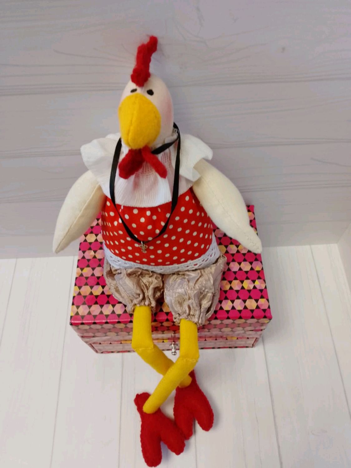 Интерьерная кукла Курица Мадам Коко