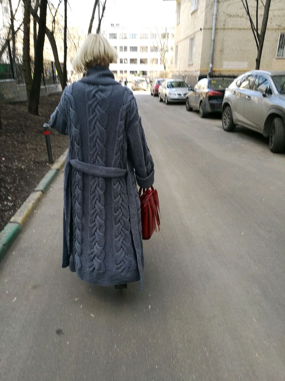 Вязаное зимнее пальто