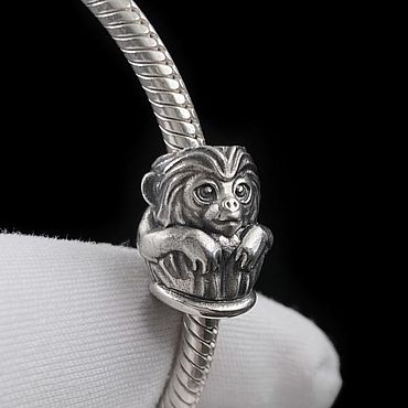 Украшения ручной работы. Ярмарка Мастеров - ручная работа Шарм Обезьяна. Handmade.