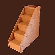 Stairs for cats and dogs.Buy a ladder of the Maine Coon