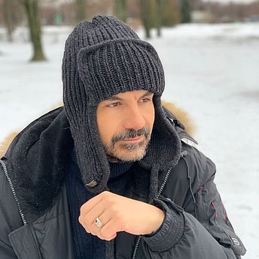 Аксессуары ручной работы. Ярмарка Мастеров - ручная работа Шапка-ушанка вязаная УМА с подкладкой графит. Handmade.