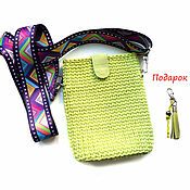 Сумки и аксессуары handmade. Livemaster - original item Bag with a wide belt knitted light green 18 cm. Handmade.