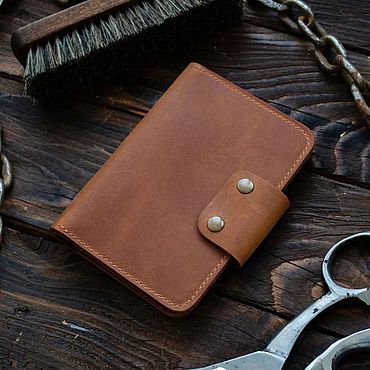 Канцелярские товары ручной работы. Ярмарка Мастеров - ручная работа Докхолдер кожаный "Калининград". Обложка для документов. Handmade.