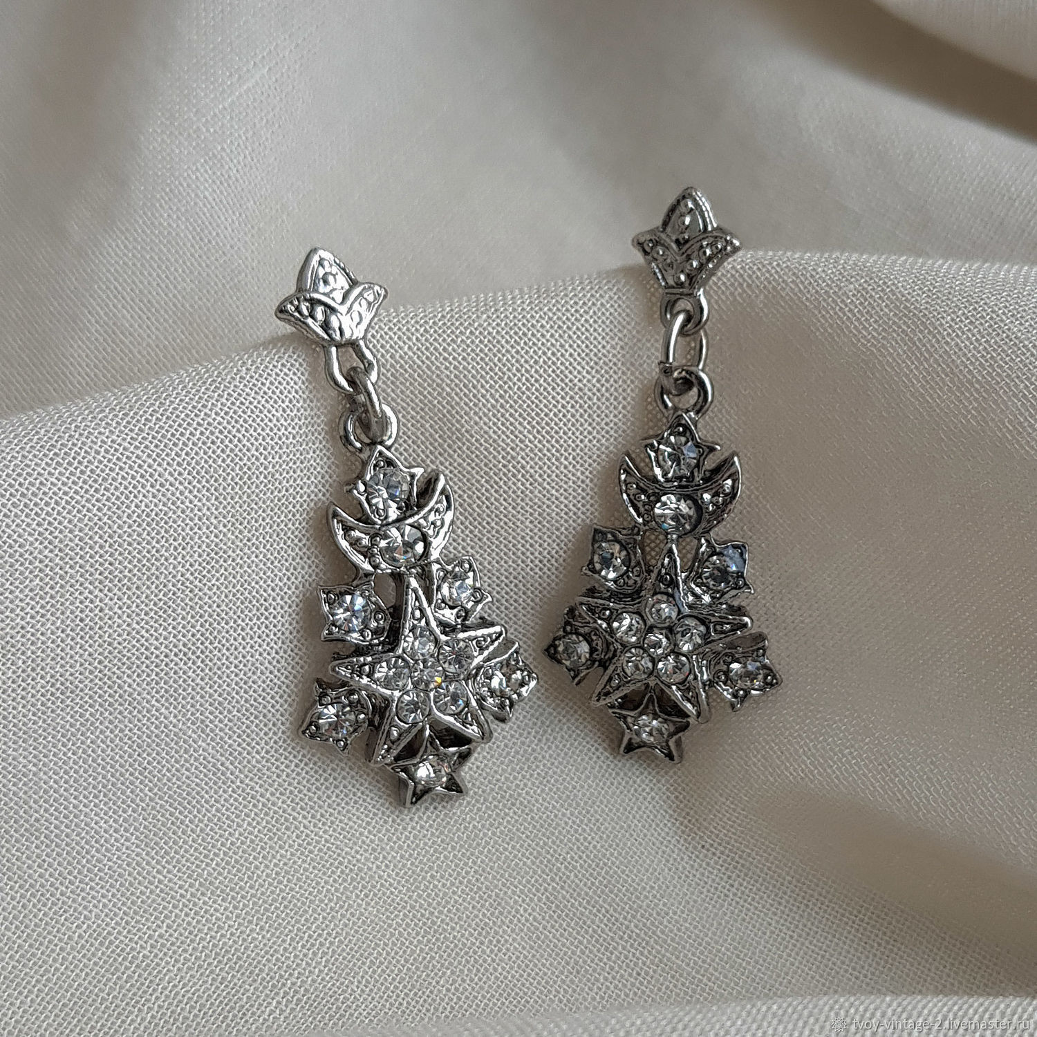 Vintage avon snowflake earrings