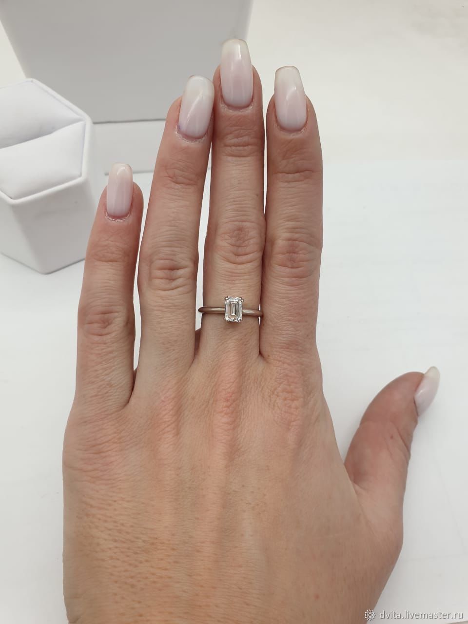 Кольцо с бриллиантом из белого золота в интернет-магазине Ярмарка Мастеров по цене 245000 ₽ – L7MEGRU