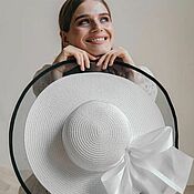Фетровая шляпа с градиентом