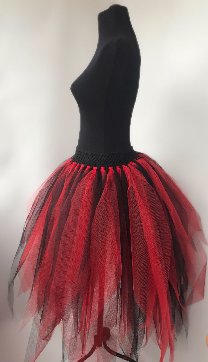 Красно черная юбка из фатина