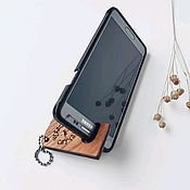Дизайн и реклама handmade. Livemaster - original item Wooden phone stand made of natural oak. Handmade.