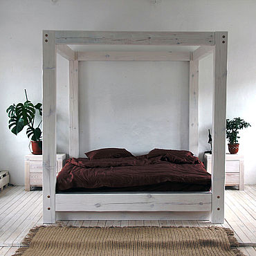 Купить дизайнерскую кровать с балдахином в Киеве | STS