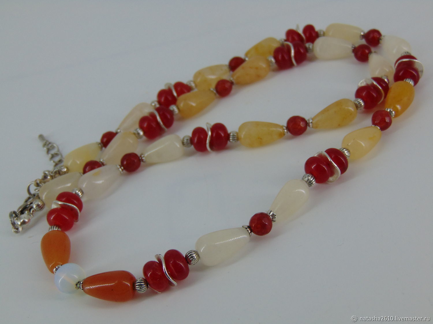 нефрит и сердолик