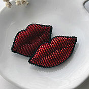 Украшения handmade. Livemaster - original item A beaded brooch red Lips, a brooch in the shape of lips, red lipstick. Handmade.