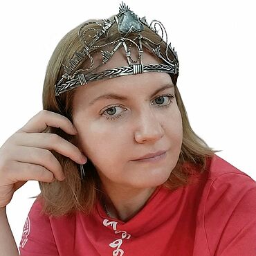 Украшения ручной работы. Ярмарка Мастеров - ручная работа Диадема тиара кокошник с серафинитом клинохлором серебристая зелёный. Handmade.