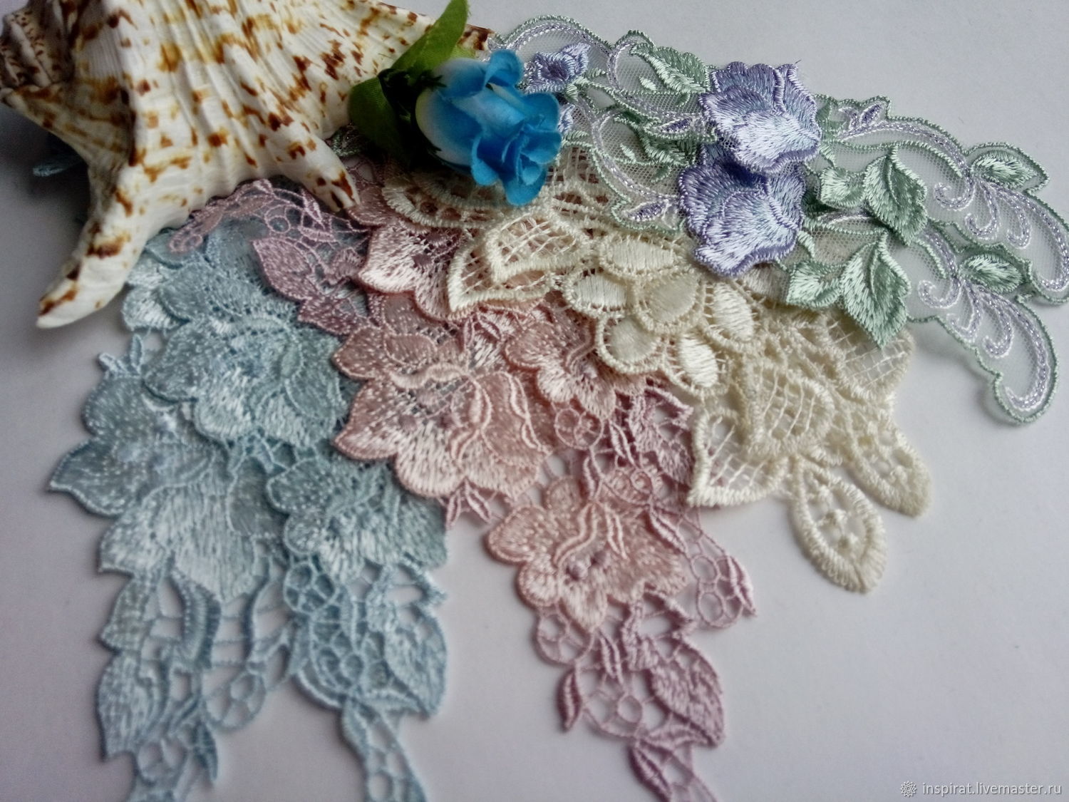 кружево текстура. ярмарка мастеров кружева. длинная тесьма кружево макраме. ярмарка мастеров кружева. кружева в одежде.