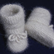 Одежда детская handmade. Livemaster - original item Knitted baby shoes for girls. Handmade.