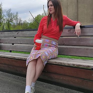 Одежда женская ручной работы. Ярмарка Мастеров - ручная работа Трендовая юбка бабушкин квадрат. Handmade.