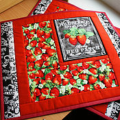 Для дома и интерьера handmade. Livemaster - original item Table napkins, Lunch, Strawberries, 2 pieces. Handmade.