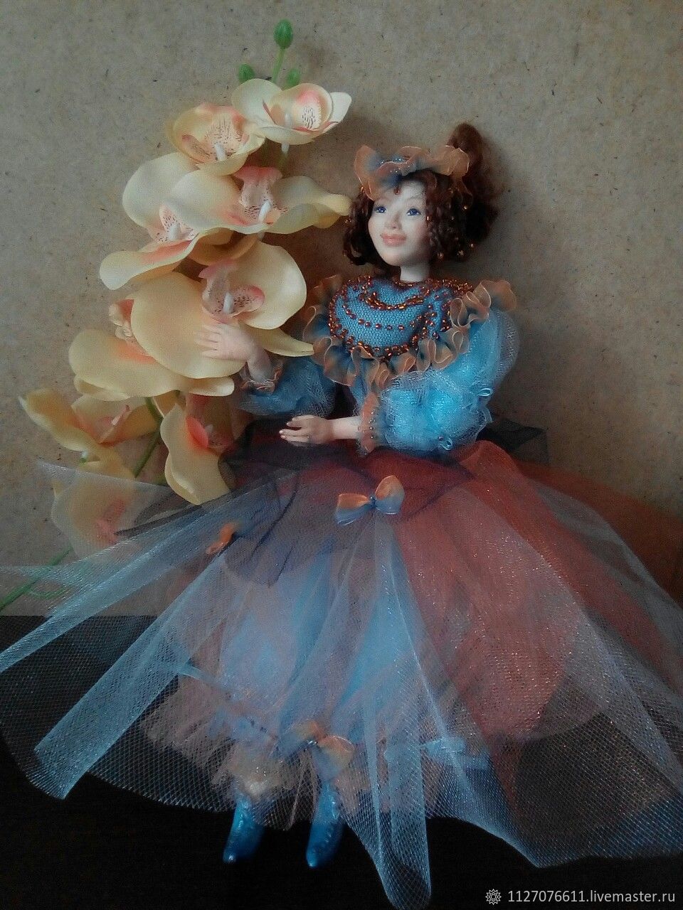 Флора кукла с матрасом