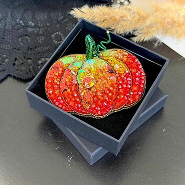 Украшения ручной работы. Ярмарка Мастеров - ручная работа Брошь Тыква. Handmade.