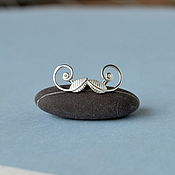 Silver acorn earrings with mother of pearl