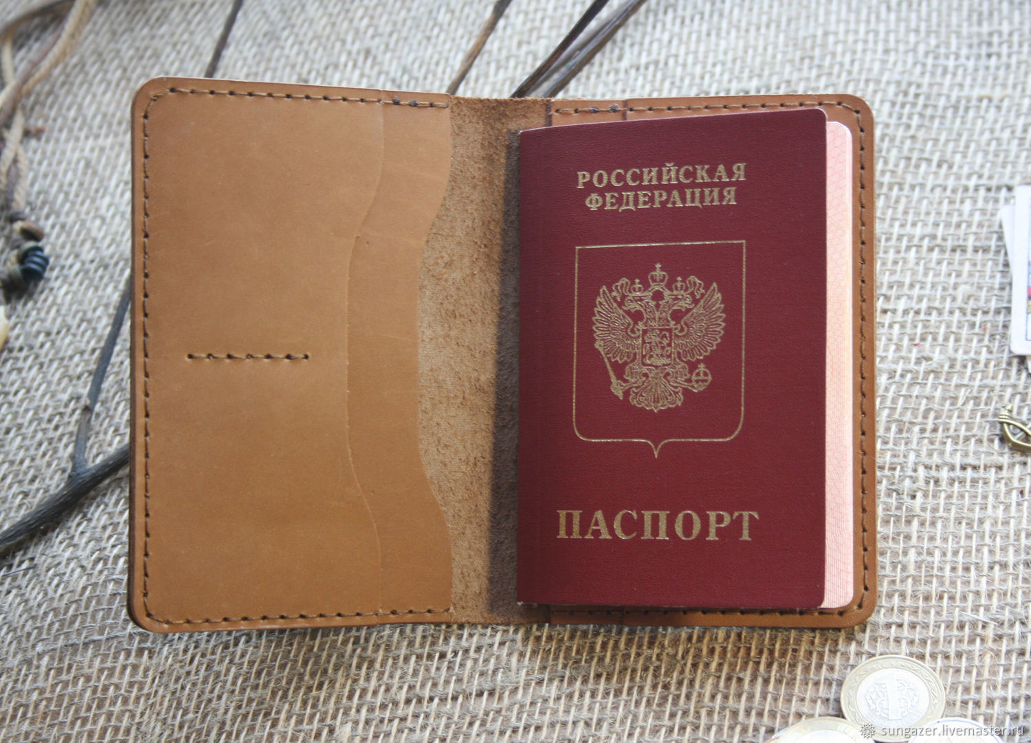 Обложка для паспорта кожаная с рисунком Еноты – заказать на Ярмарке ...