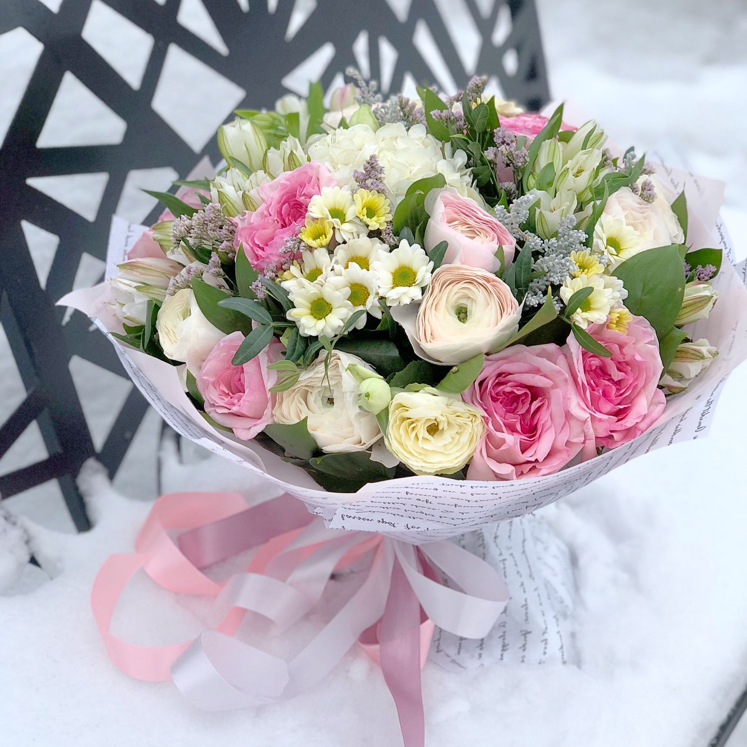 Цветы на 8 марта, заказать букет цветов в Москве к празднику 8 марта с доставкой