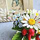 Композиция с земляникой из холодного фарфора. Цветы. loryfleur. Ярмарка Мастеров.  Фото №5