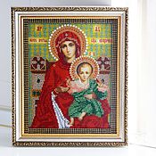 Иконы: Дева Мария с младенцем на руках